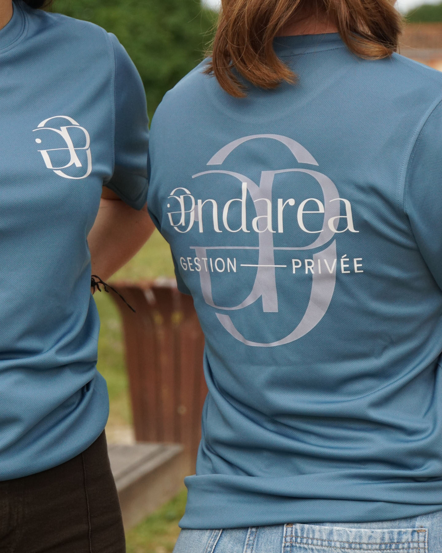 ondarea objets publicitaires goodies t-shirts mugs pochettes stylos gestionnaire de patrimoine porte clé graphiste agence de com Muret Toulouse Merchandising textiles Merch