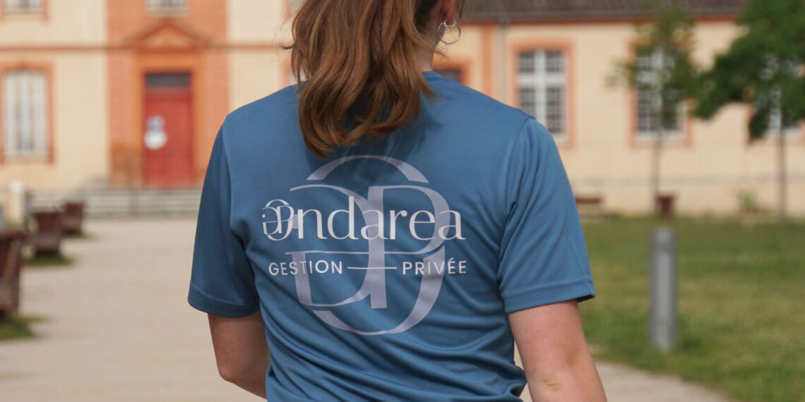 ondarea objets publicitaires goodies t-shirts mugs pochettes stylos gestionnaire de patrimoine porte clé graphiste agence de com Muret Toulouse Merchandising textiles Merch