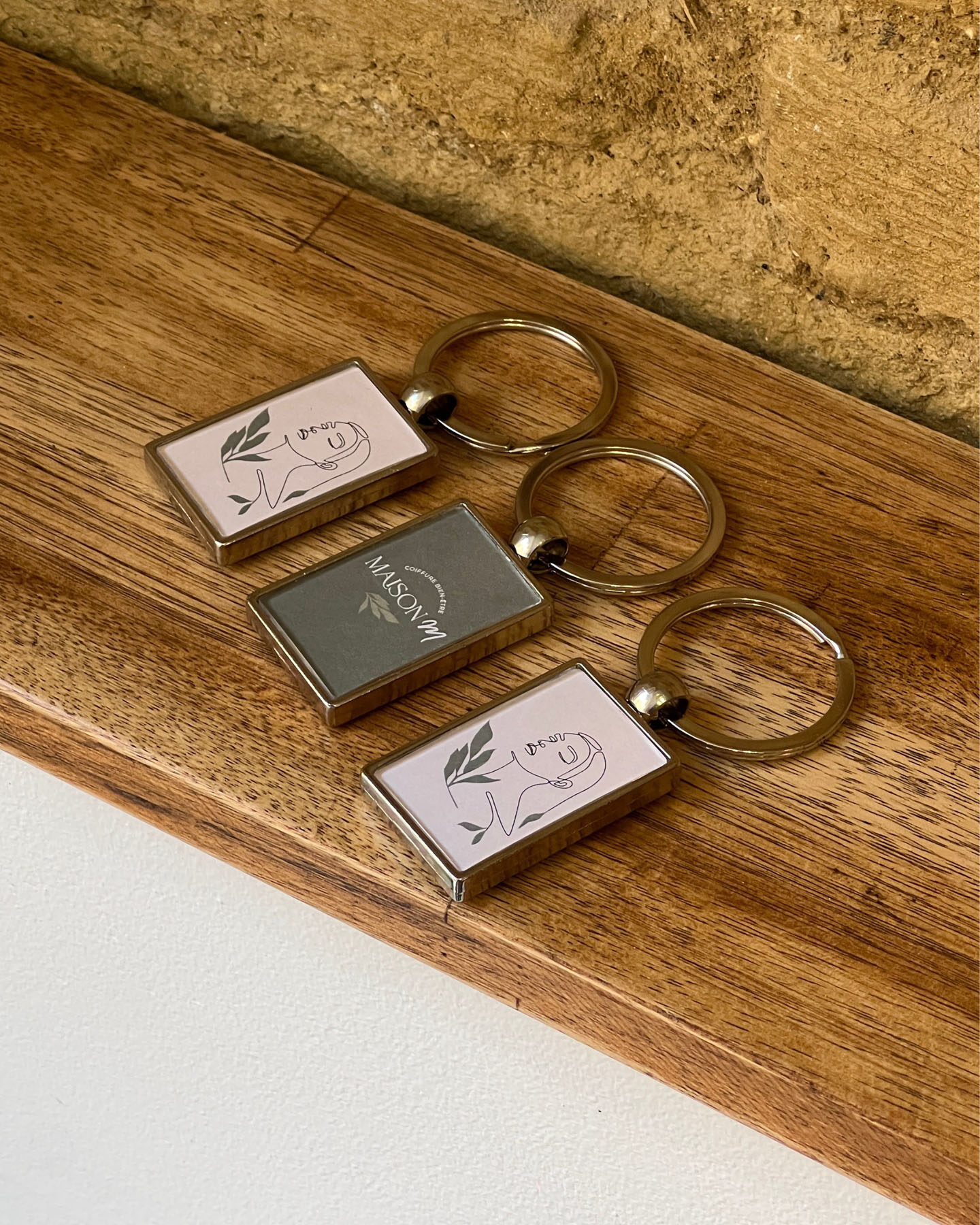 maisonm coiffeuse muret enseigne carte visite tot-bag flyer agence de com saint sulpice sur leze