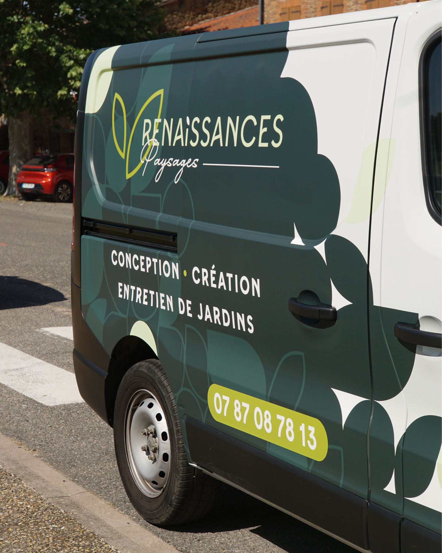 renaissances paysages voiture covering marquage de vehicule carte de visite flyer logo charte graphique identite visuelle graphiste agence de com saint sulpice sur leze